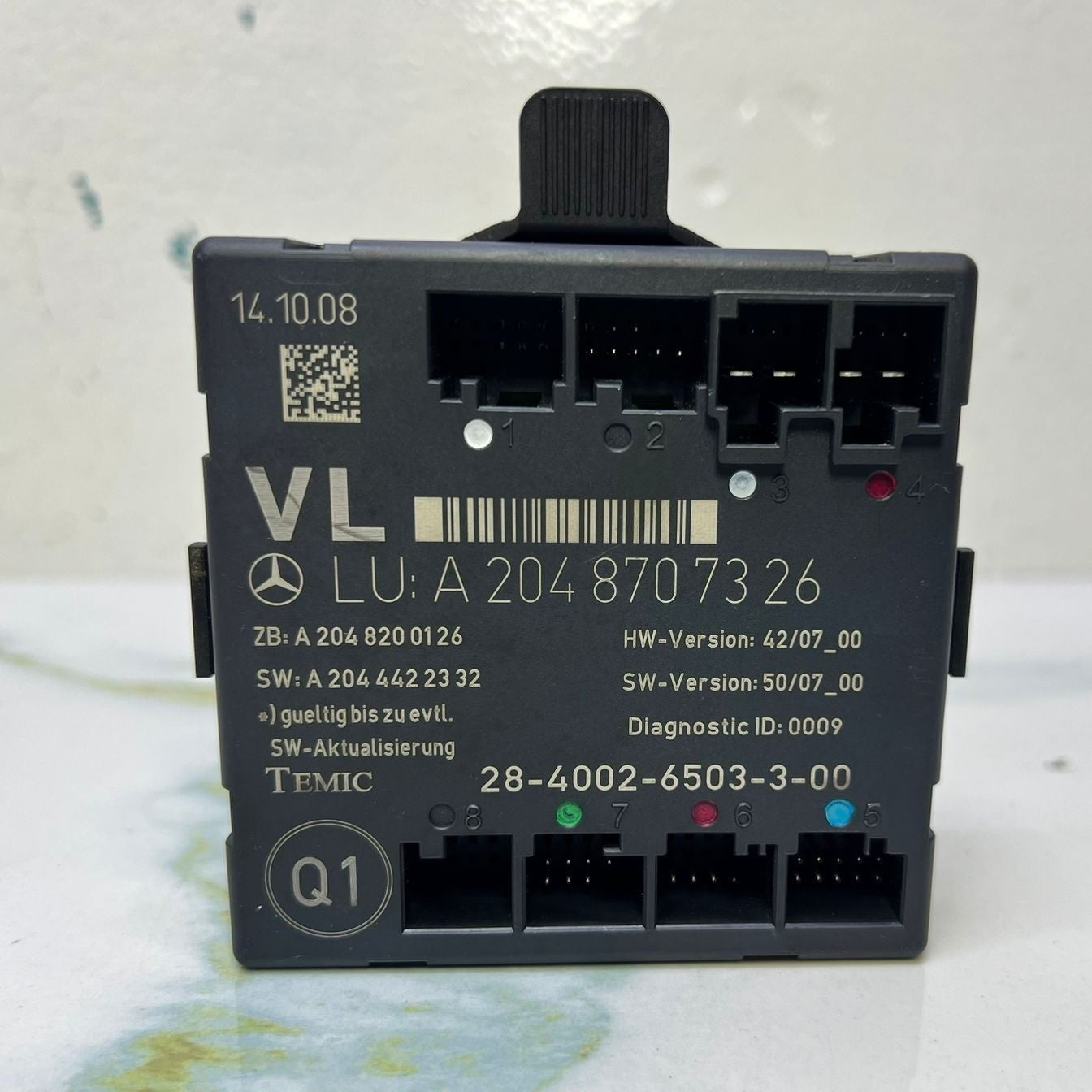 2008-2018 Mercedes-Benz C300 Door Control Module A2048707326 W204 C-Class and X2