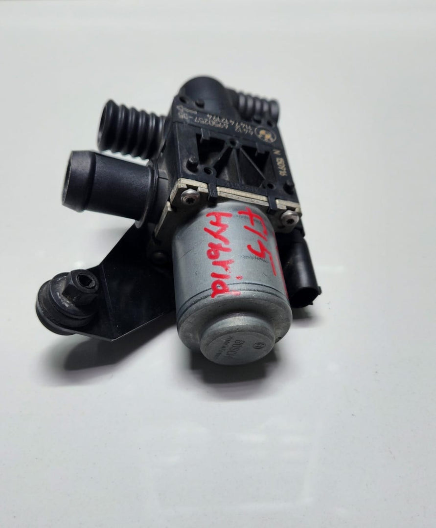 2008-2019 BMW X6 Heater Control Valve 6950257 E70 X5 E71 X6 F15 X5 OEM