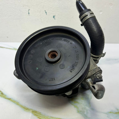 Mercedes-Benz W906 Sprinter Power Steering Hydraulic Pump A006 4667601