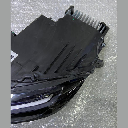 OEM BMW 7 Series G70 Headlight Upper LED Front 9879935 left Side