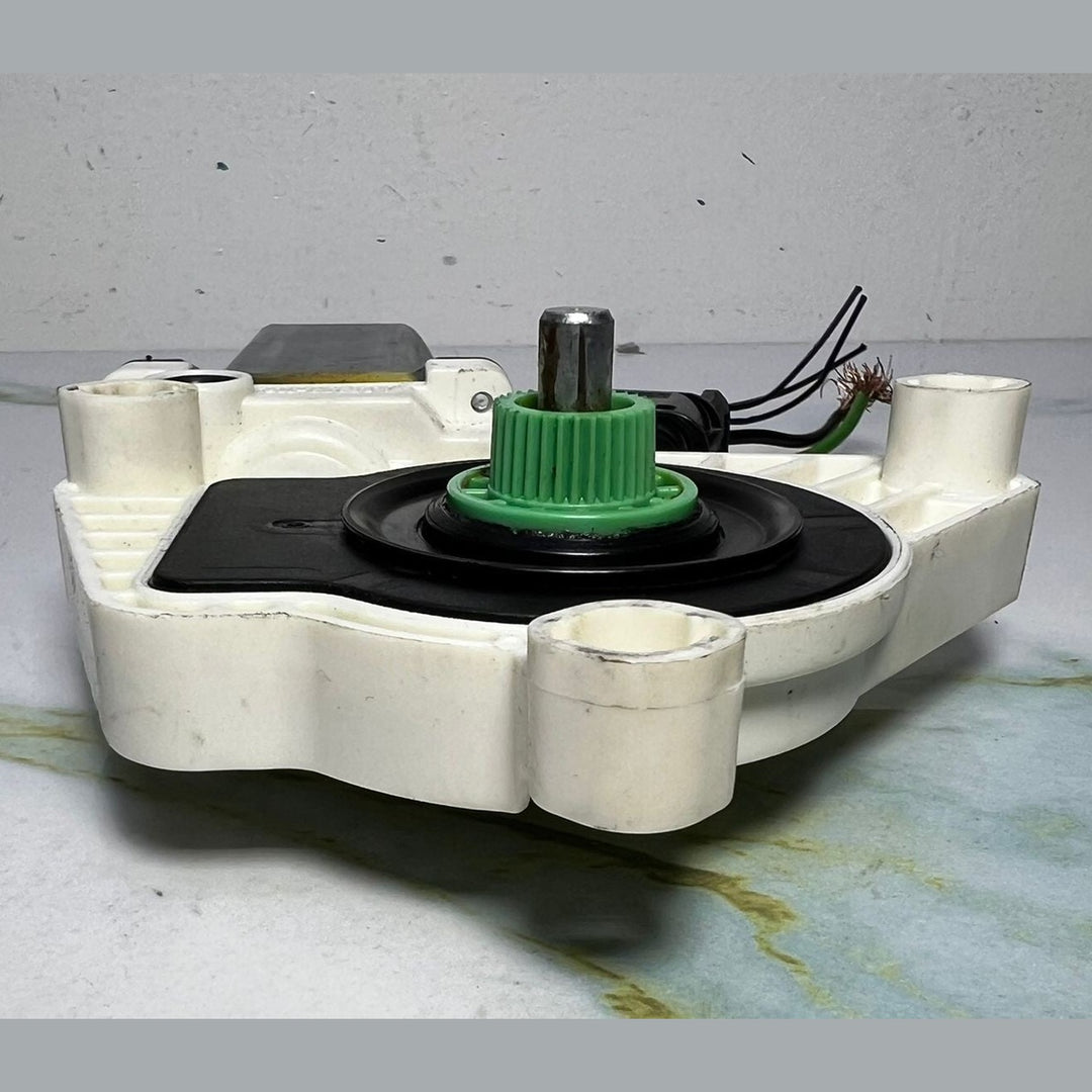 10-14 Mercedes-Benz W207 E-Class  Window Motor Front Left Side A207 8200542 OEM
