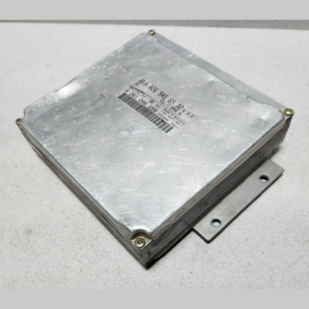 BMW Engine Control Unit A0265456532 E-Class W210 and CLK W208 CLK320 models