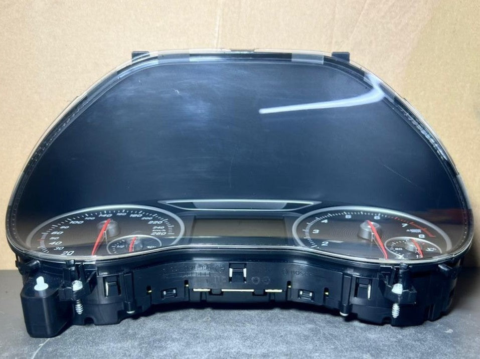 2012-2014 Mercedes-Benz W246 B-Class Instrument Cluster Speedometer A246 9006913