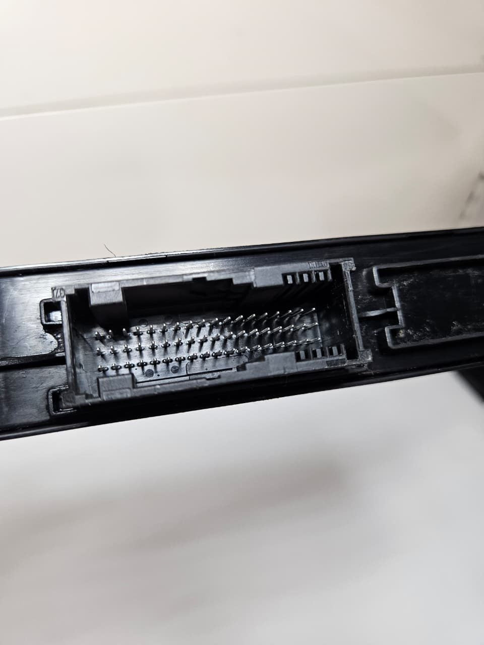 2013-2015 BMW E84 X1 Body Control Module 9298945 OEM