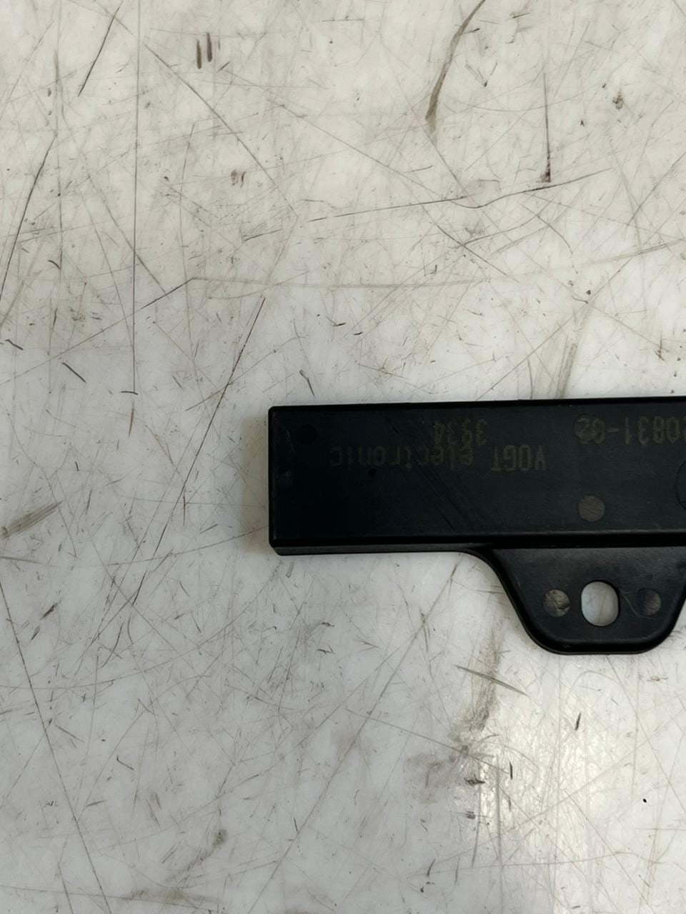 BMW F20, F21, F22, F30, F31, F35, F52, F87 Keyless Entry Antenna Module 9220831
