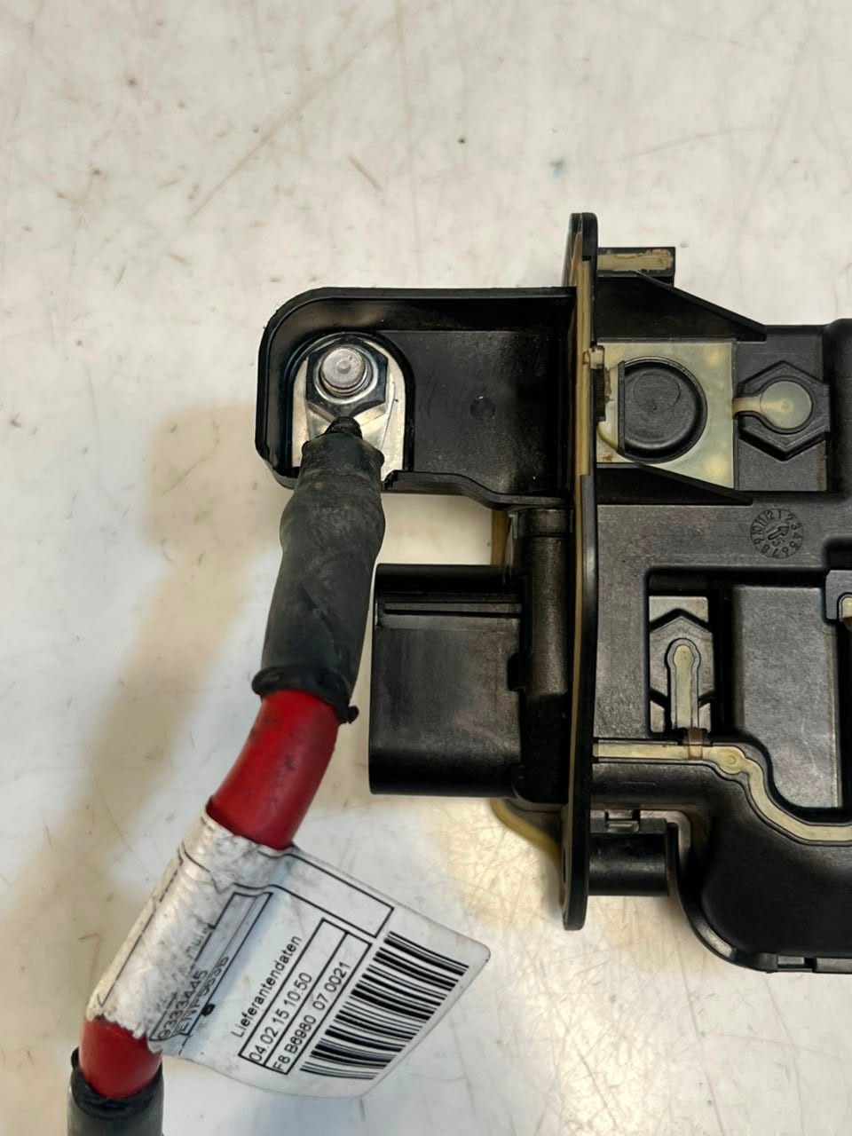 BMW X5 F15 X6 F16 B+ Power Distribution Junction Terminal Box 9285505
