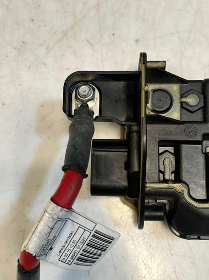 BMW X5 F15 X6 F16 B+ Power Distribution Junction Terminal Box 9285505
