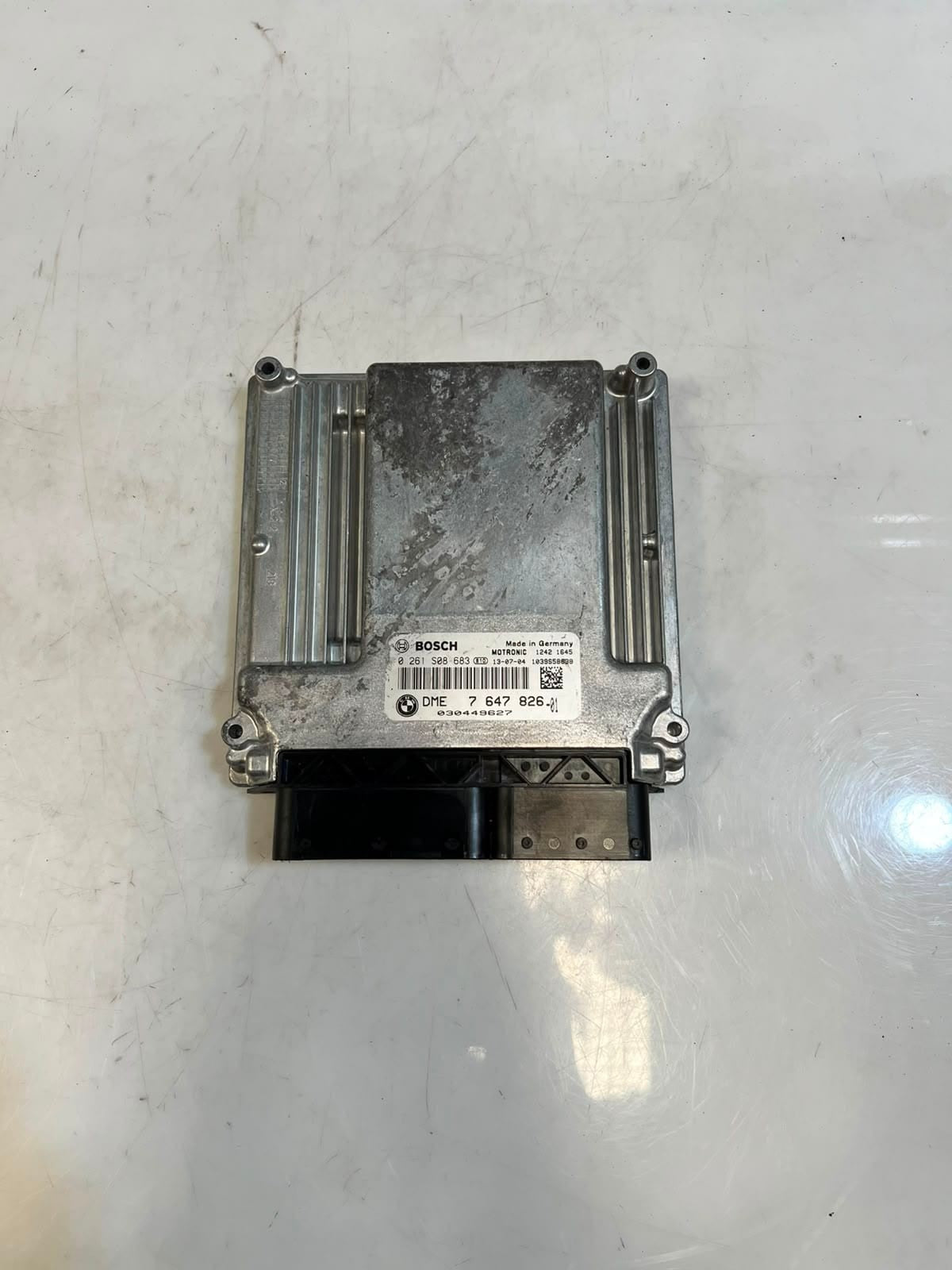 BMW 1' 3 Series LCI E82 E87 E88 E90 Engine Control Unit ECU ONLY 7647826 OEM