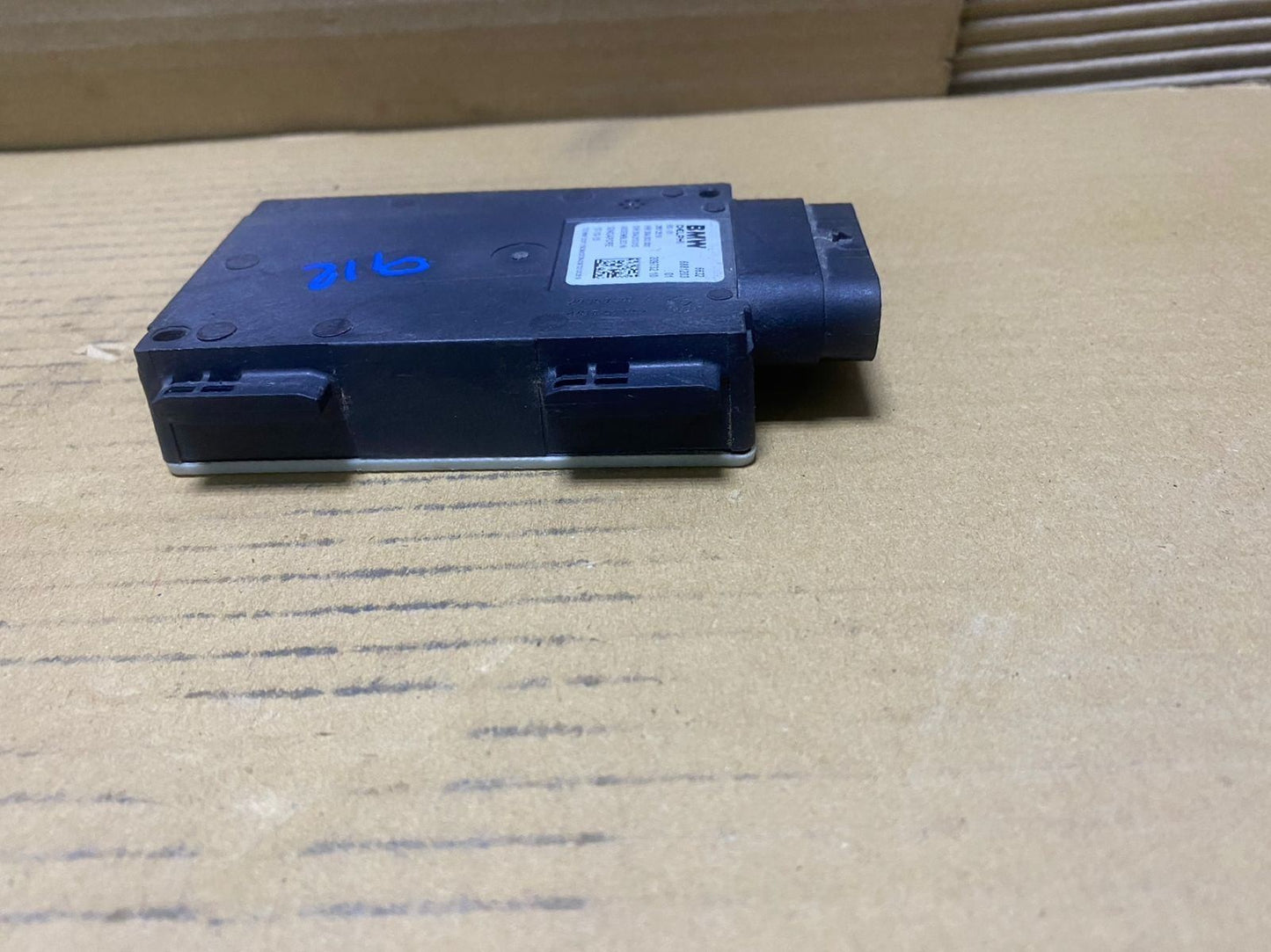 2016 BMW 750Li Blind Spot Radar Control Module 6881203 5 Ser G30 and 7 Ser G11 G