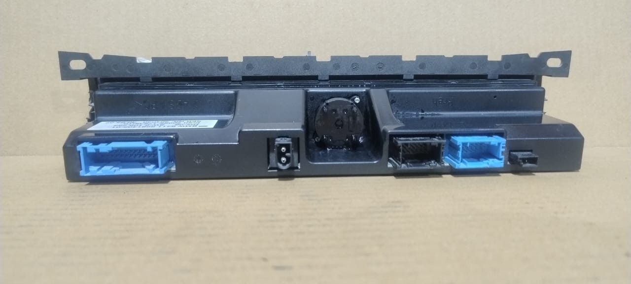 BMW E65 E66 E67 7 SERIES Automatic air conditioning Control Panel 6981405