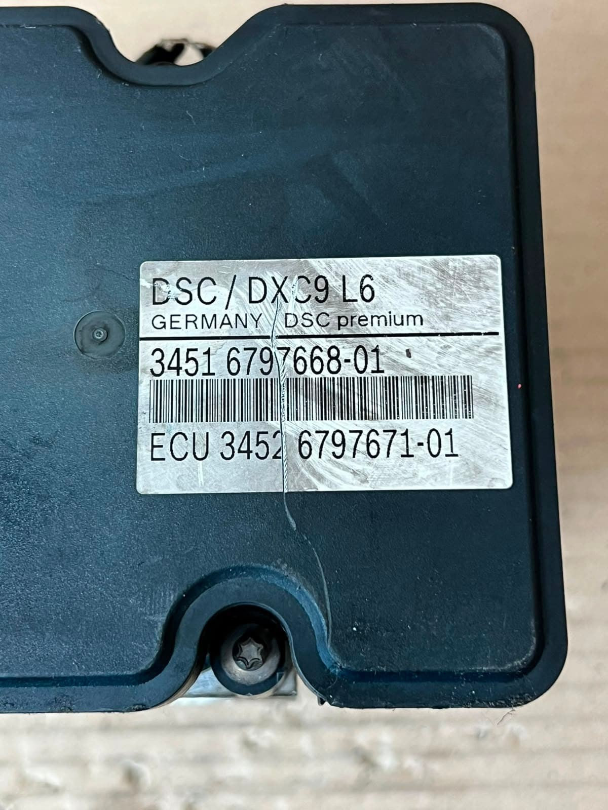 2011-2016 BMW 5' F10 F11 528i ABS HYDRAULIC Pump Assembly 6797668 OEM