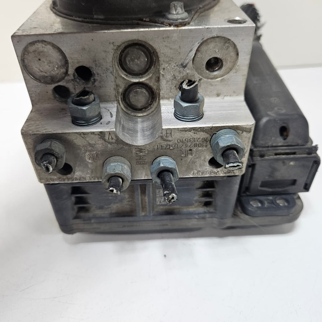 2011-2016 BMW  7 Series 5 GT F07 F01 F02 F03 F04ABS Pump Module 6851382