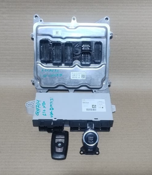 BMMW F10 N20  ENGINE CONTROL ECU UNIT SET DME + KEY  8626172