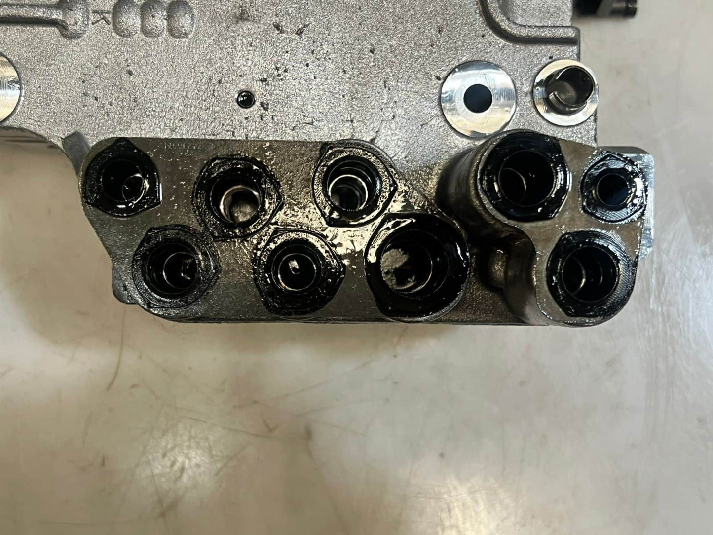 BMW 328xi E90 E83 GL45 GM Transmission Control VALVE BODY Module 24243598 OEM
