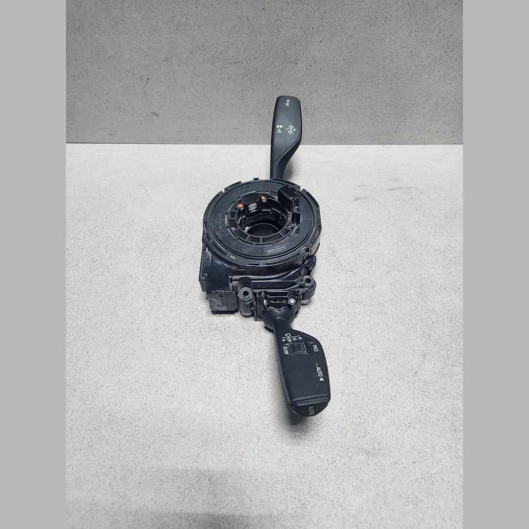 2015-2019 BMW X6 Switch Cluster Steering Column 9330558 F16 X6 F26 X4 F86 X6M
