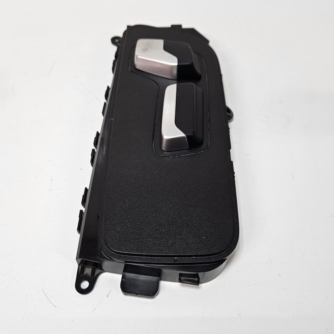 2022 BMW  3 Series G20 i4 G26 Front Left Seat Control Switch 9390105