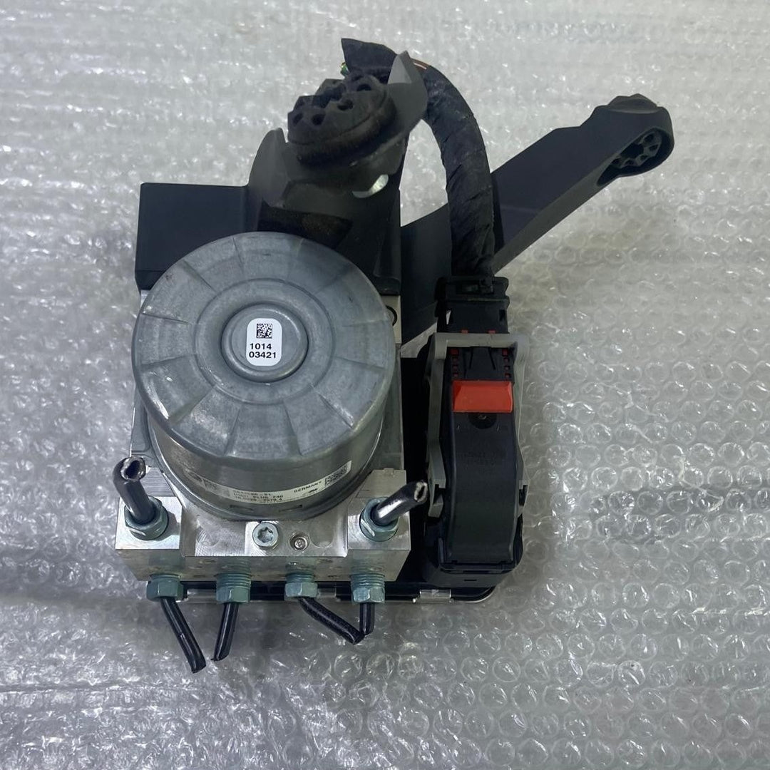 BMW F40 F44 118i  Hydraulic Power Unit Hydraulic Block ABS Block 5A44C60 5A6DC92