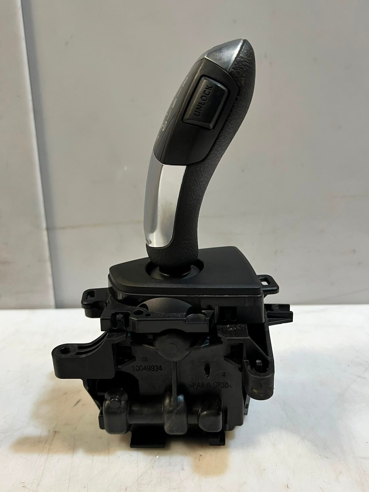 2011-2019 BMW 3 Series F20 F21 F22 F23 F30 F31 AUTOMATIC Gear Shifter 9296897