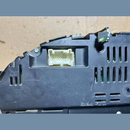 14-17 Mercedes-Benz W117 CLA 250 Instrument Cluster Speedometer A117 9007600 OEM