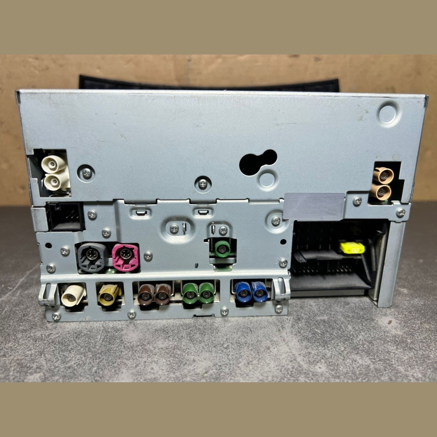 2011–2017 Mercedes-Benz W218 CLS-Class Head Unit CD Player A218 9006103 OEM