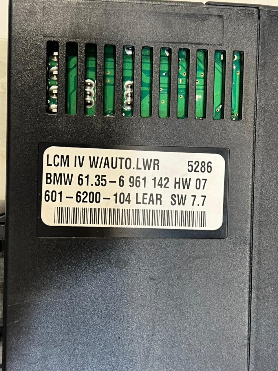 2000-2007 BMW 5 Series E39 X5 E53 Light Control Module LCM 6961142 OEM