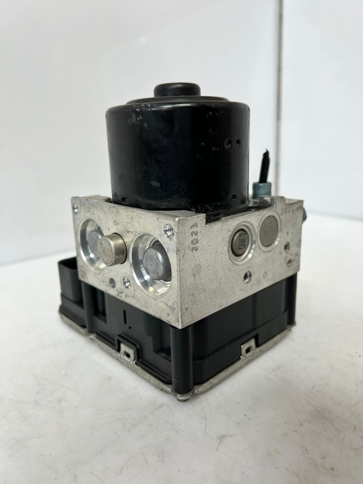 2010-2017 BMW X3 F25 X4 F26 ABS Pump DXC Hydraulic Unit Control Module 6859244 