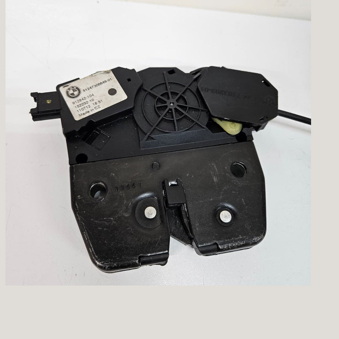 2007-2013 BMW X5 E70 Trunk Lid Lock Actuator 7308849