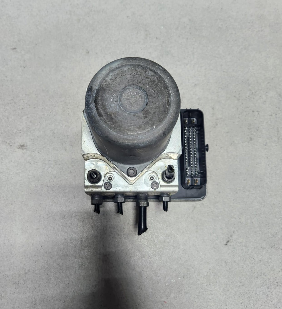 2016-2019 BMW 750i xDrive Abs Pump Module 5A01941 G30 G31 G32 G11 G12 G01 G02