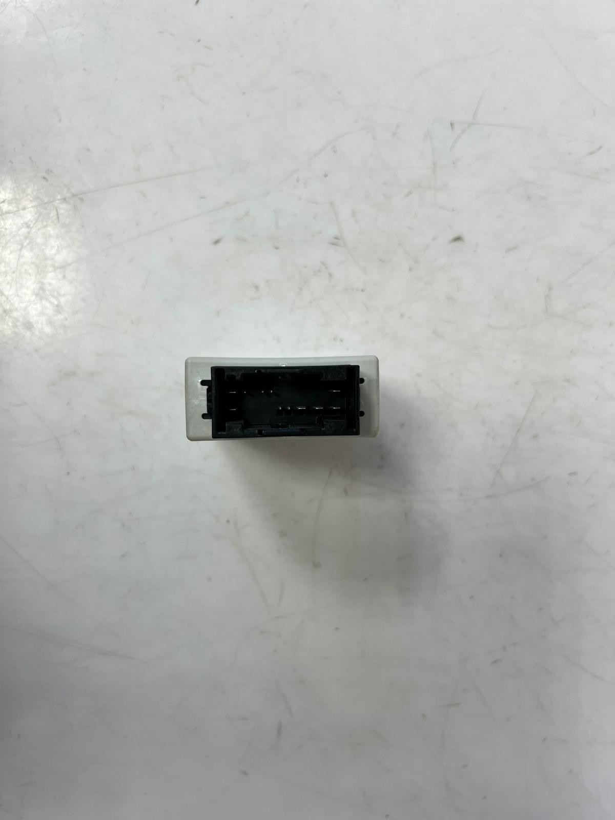 2016-2019 BMW 740i 750i G11 G12 Steering Column Control Module 6881835 OEM