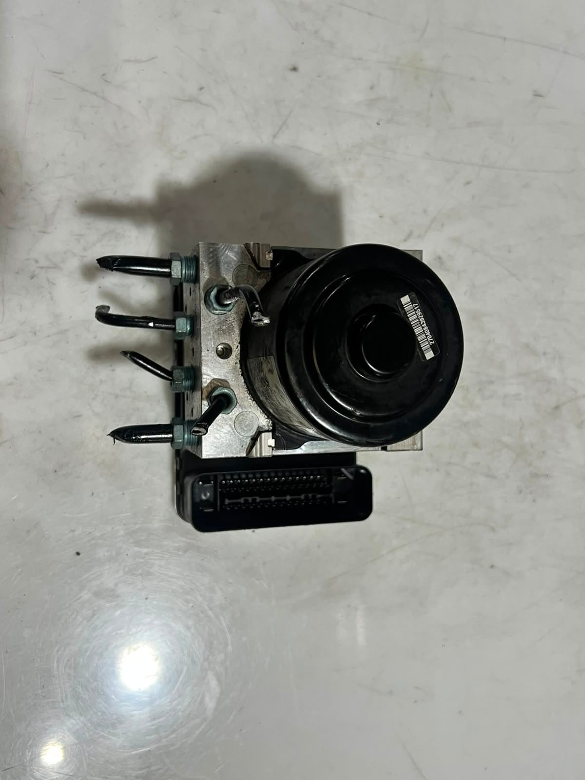 2011-2017 BMW X3 F25 and X4 F26 Abs Brake Pump Control Module 6857644 OEM