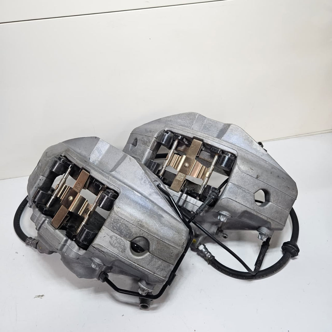 2019-2025 BMW X5 X6 X7 Front Right Left Brake Caliper 8843332-8843331 OEM 