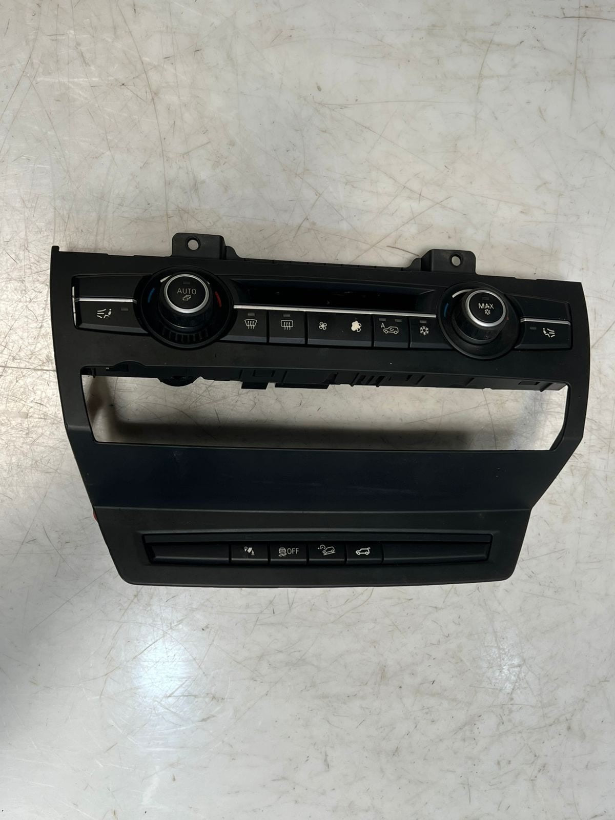 2007-2014 BMW X5 E70 and X6 E71 Climate Control A/C Panel 9227923 9208218 OEM