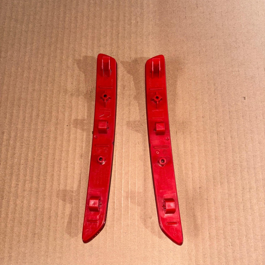 BMW F30 F31 LCI REAR BUMPER REFLECTORS LEFT RIGHT 7400207 7400208 SET