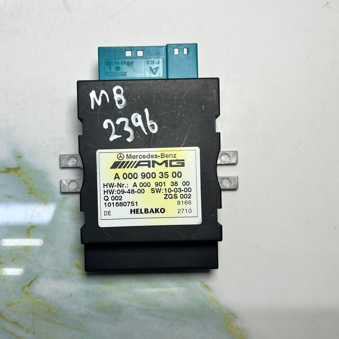 2011-2016 Mercedes E63 AMG Fuel Pump Control Module A0009003500 C63 W204, W218