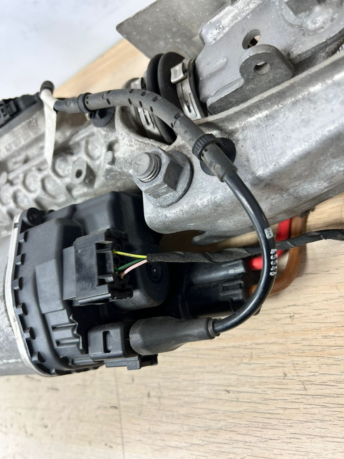 BMW G11 G15 G16 G30 G31 G32 X5 G05 X6 G06 X7 G07 STEERING ACTUATOR HSR 6893752