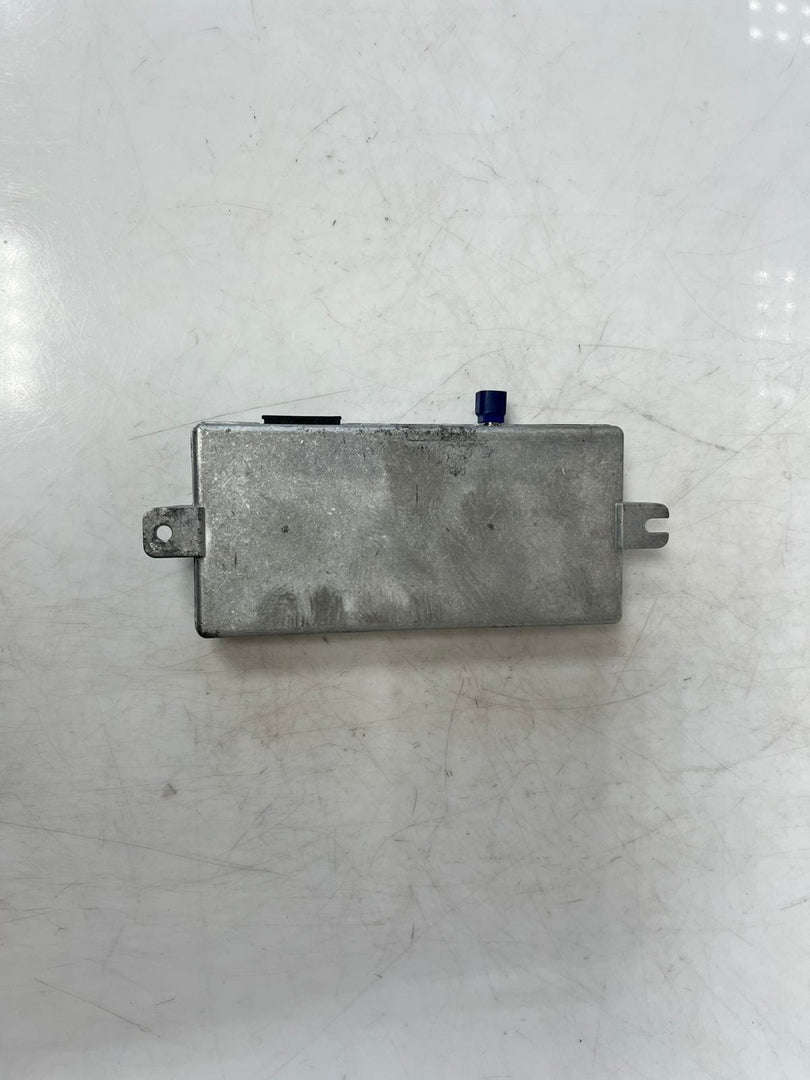 2012-15 BMW 335i F10 F30 F01 F32 F06 Rear View Camera Control Module 9288002 OEM