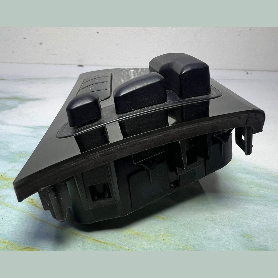 2010-2015 Mercedes C250 Seat Control Switch A2129059600 W212 E-Class W218 CLS