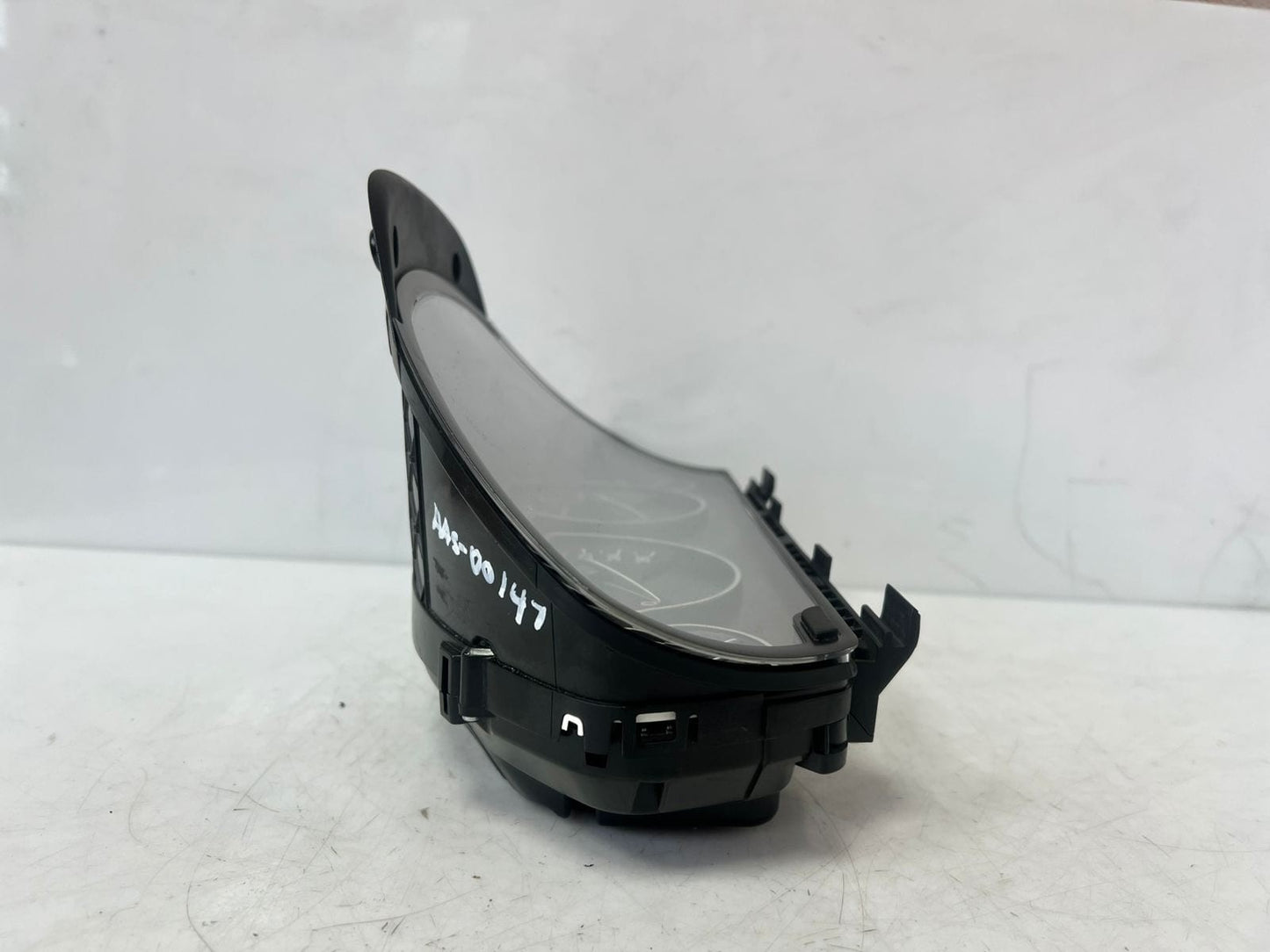 2014-2018 BMW 3 Series F30 F31 F32 F33 Instrument Cluster Speedometer 9295866