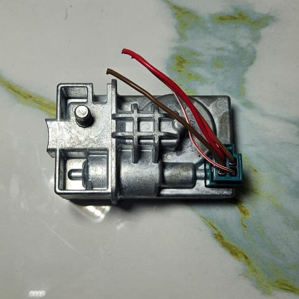 Mercedes-Benz C E W204 W207 W212 Steering Lock Module Control Unit A2049005912