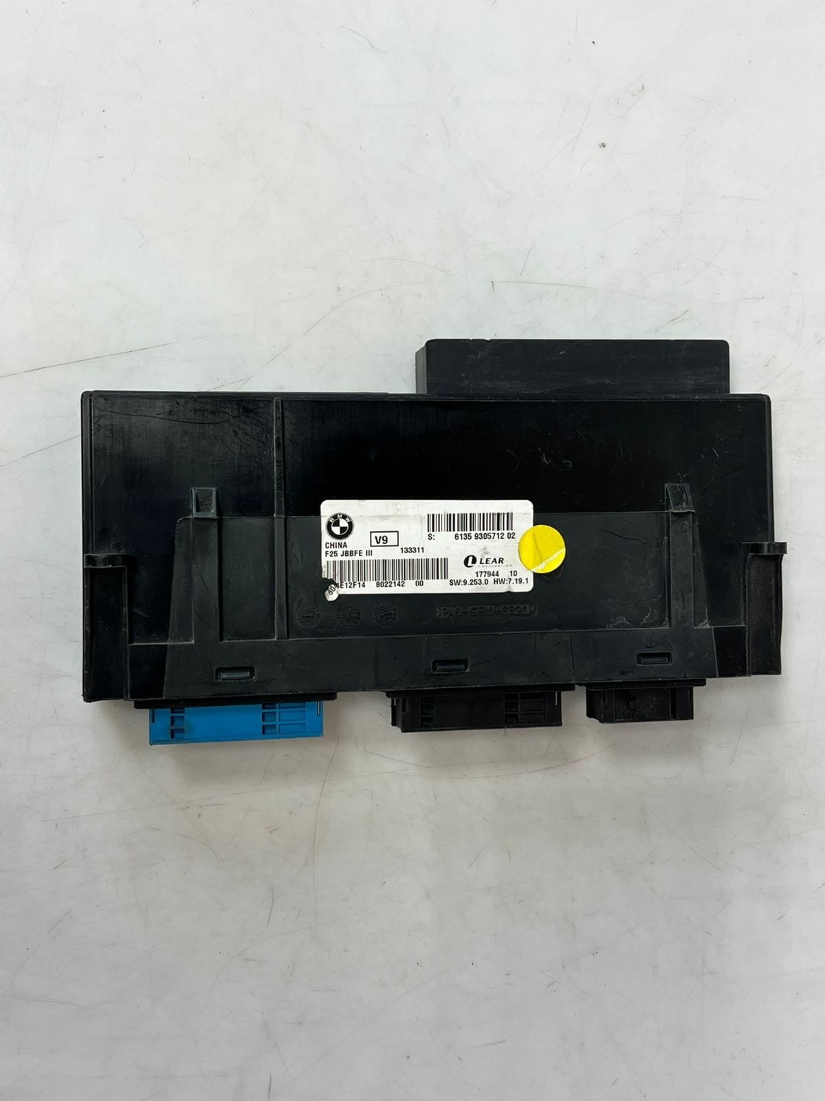 2011-2017 BMW X3 F25 and X4 F26 Body Control Module Junction Box 9305712 OEM