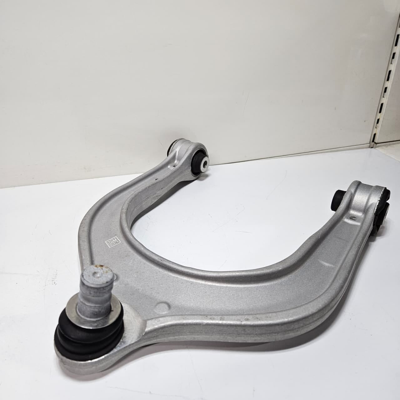 2019-2024 BMW X5 G05, X6 G06 X7 G07 Front Upper Control Arm 6883115