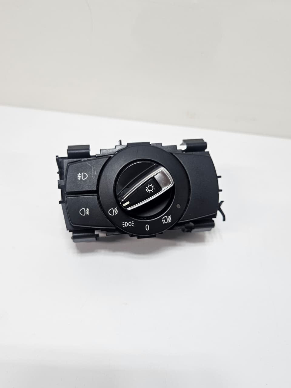 OEM BMW E90 E91 E92 E82 E84 E88 Xenon Headlight Light Control Switch 9169404