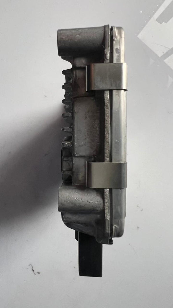 2009-2011 BMW 750Li Active Steering Control Unit 6790427 F10, F12, F20, F25, F30