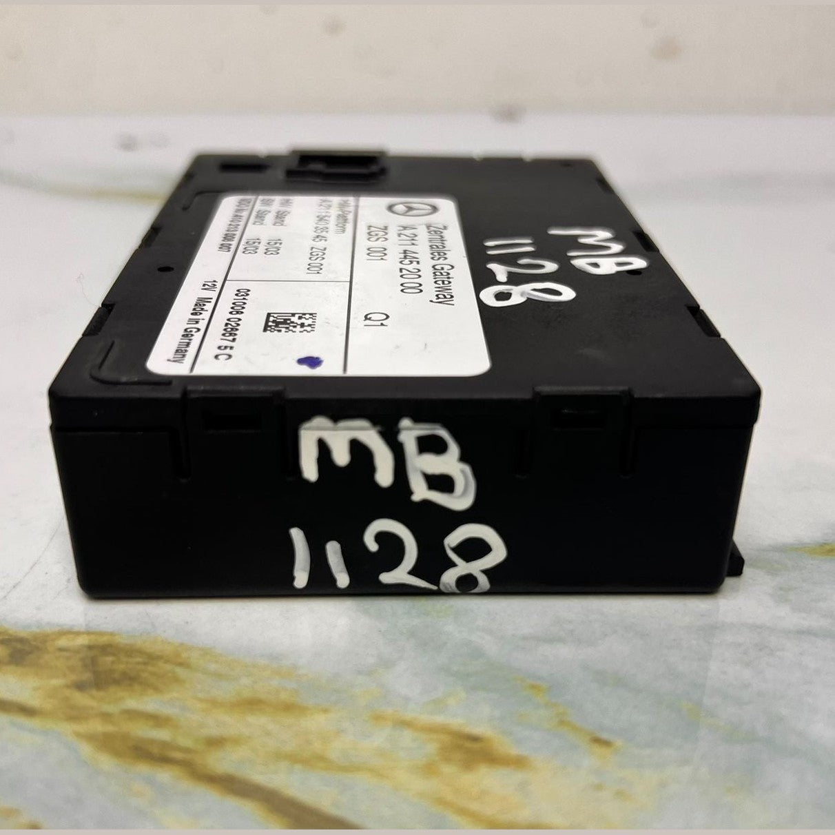 2004 Mercedes-Benz E320 Central Gateway Control Module A 2114452000 W211 E-Class