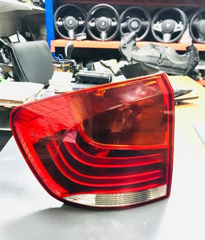 BMW X1 E84 LEFT SIDE REAR OUTER TAIL LIGHT  OEM 2990109