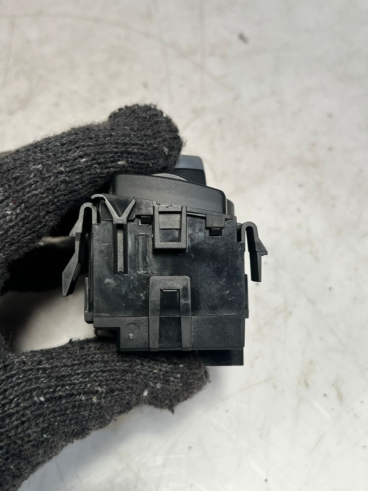 BMW 3-Series E88 E82 E90 E91 X1 E84 HALOGEN Headlight CONTROL Switch 9169406 OEM