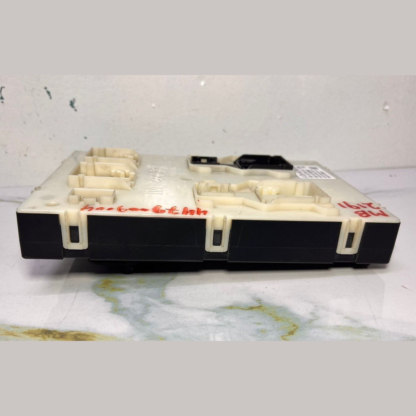 Mercedes-Benz W447 Vito Display Control Module Unit A 447 9009004