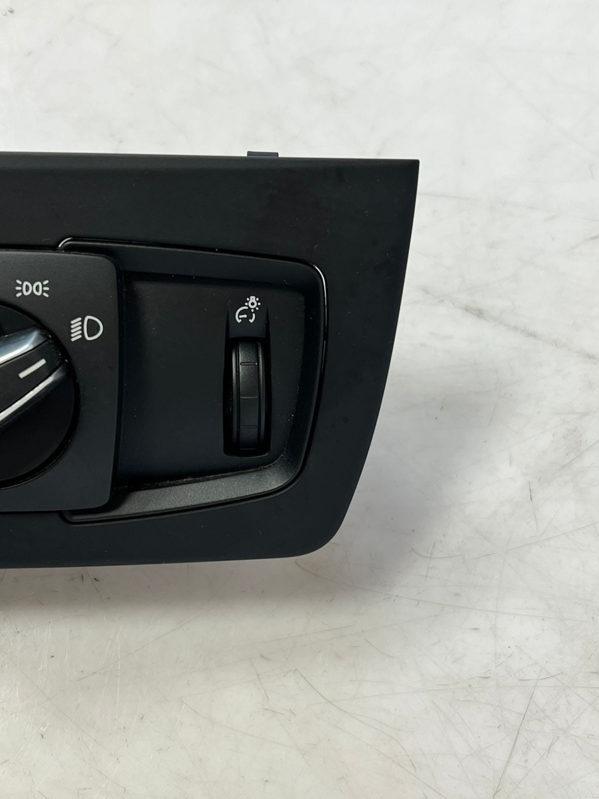 BMW 1' F20 F21 F22 F23 F30 F31 F32 F36 F48 Headlight Control Switch 9265303 OEM