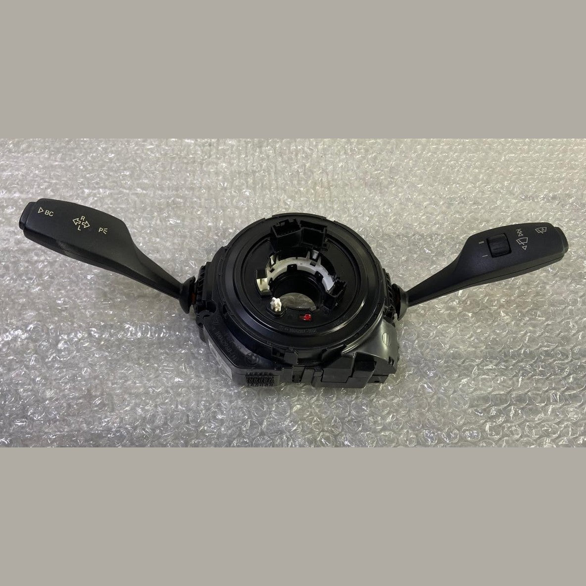 OEM BMW F30 F48 STEERING RING MULTIFUNCTION CONTROL SWITCH 9351140