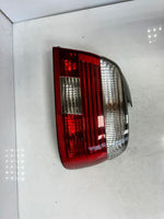 Bild in die Galerieansicht laden, 2001 BMW 530i 5 Series E39 sedan RIGHT SIDE Tail Light Assembly 6902528 OEM
